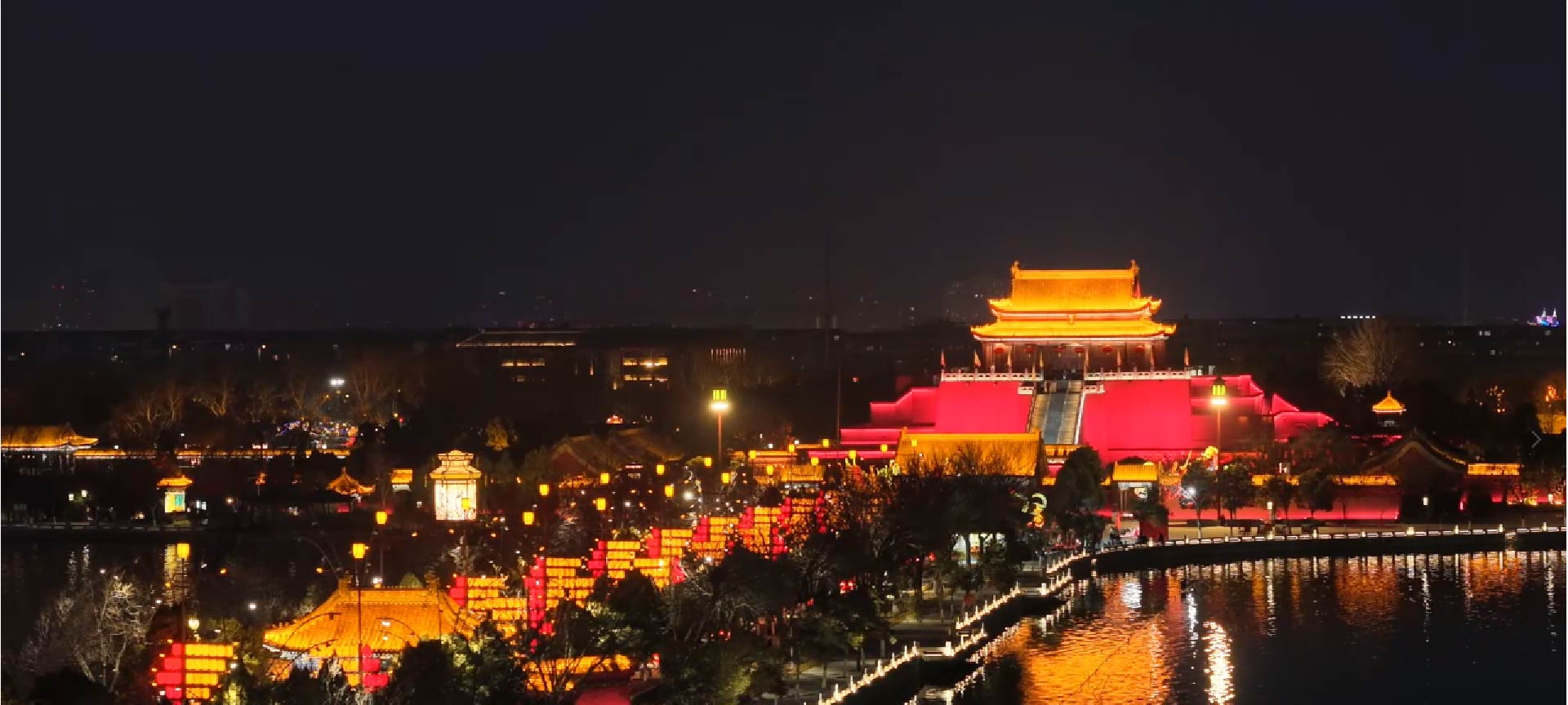 开封夜景。