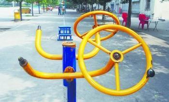 開放公共體育設施，為何三年仍停留紙面？